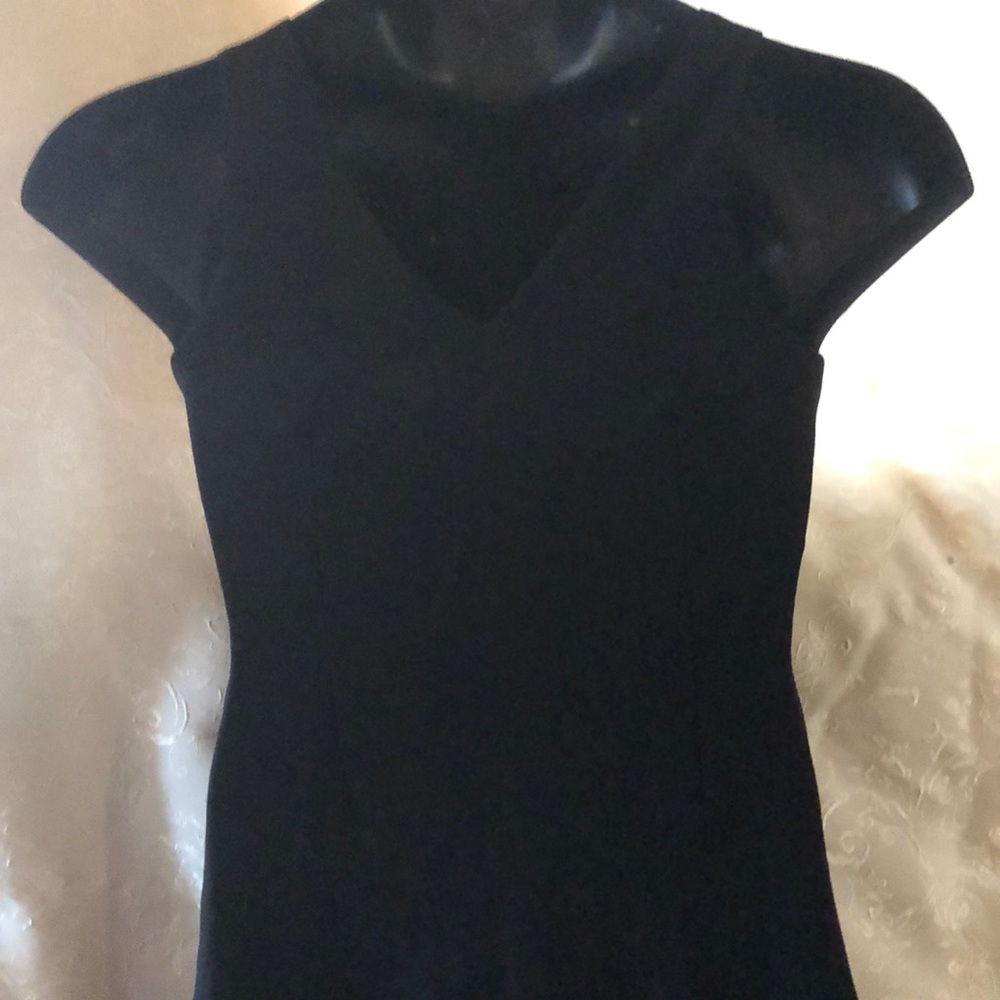 Dress - Picture 3 of 3